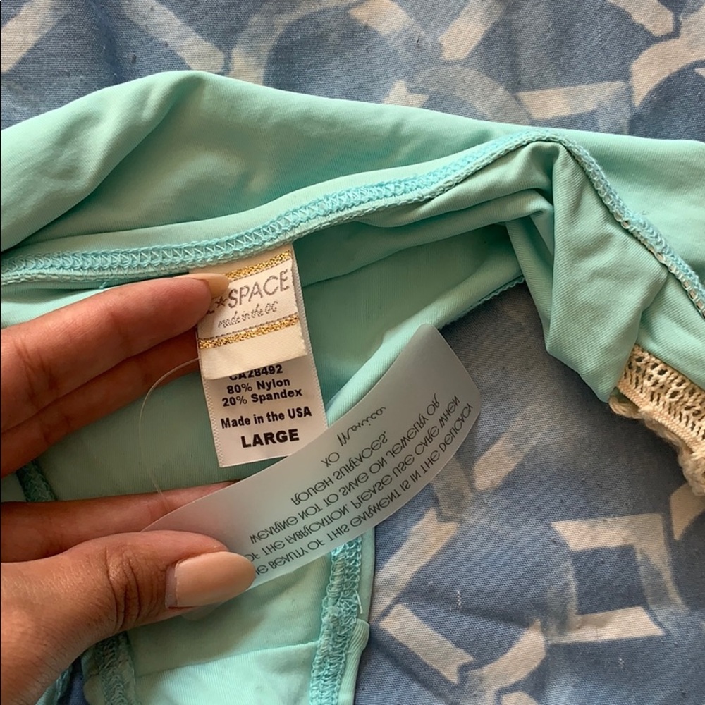 Bikini Bottom - image 4